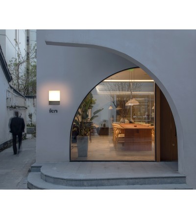 APLIQUE CLIC 12W CCT SWITCH NEGRO IP54